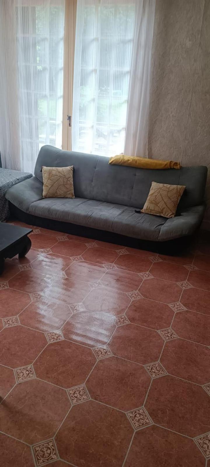 Appartement La Marmotte Compreignac Екстериор снимка